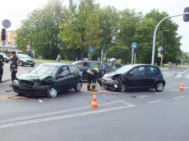 Bełchatów: wypadek na skrzyżowaniu Czaplinieckiej i Włókniarzy