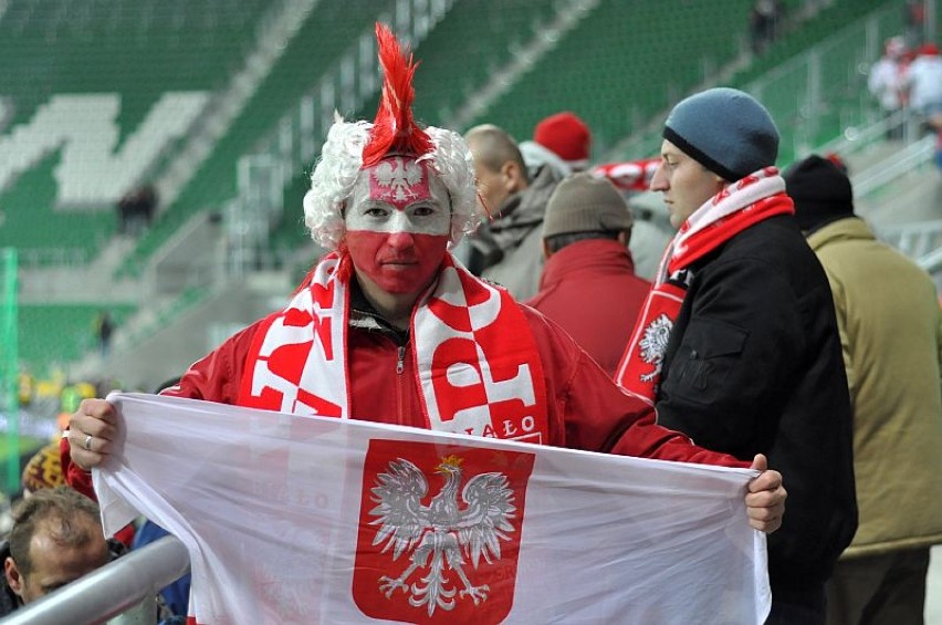 Mecz Polska - Włochy: kibice na stadionie, Wrocław...