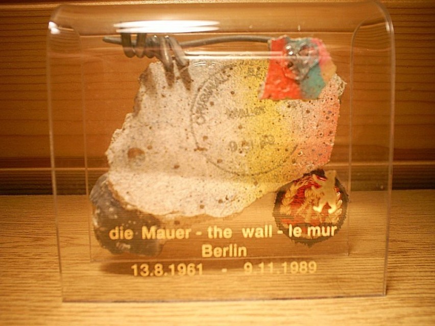 Bardziej luksusowa wersja pamiątki Muru Berlińskiego