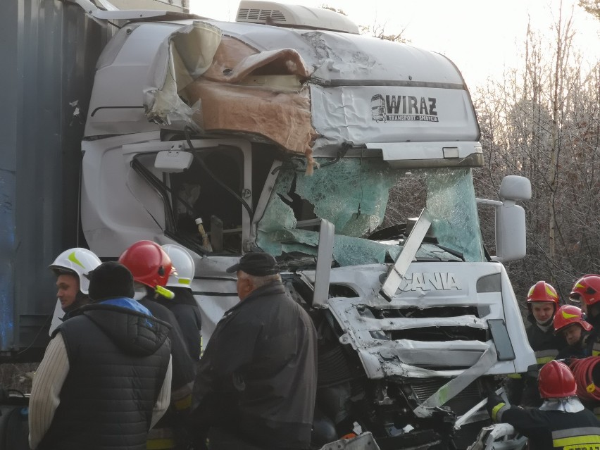 Wypadek na DK55 pod Grudziądzem. Droga zablokowana [zdjęcia]