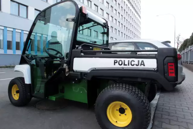 Małopolska policja przez miesiąc testowała pojazd wolnobieżny podobny do meleksa