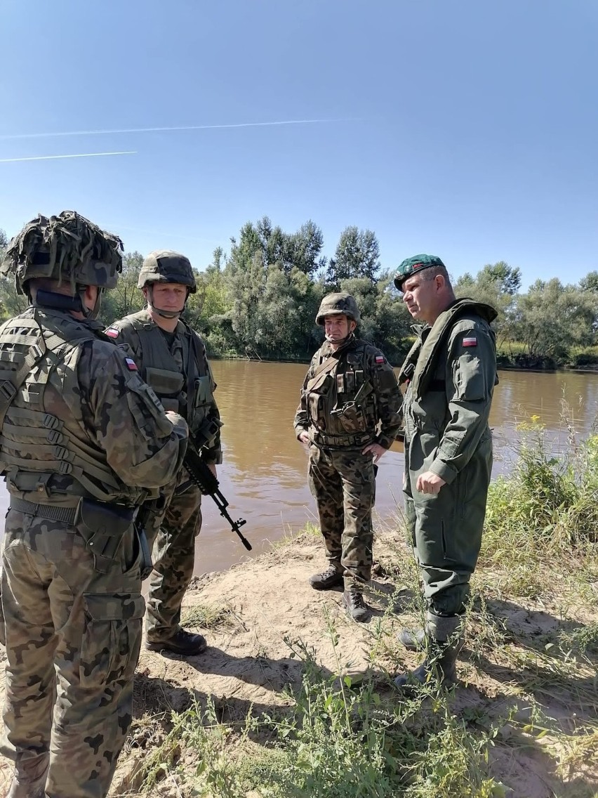 Żołnierze 12 Szczecińskiej Dywizji Zmechanizowanej dotarli na poligon i rozpoczynają ćwiczenia Ryś-21