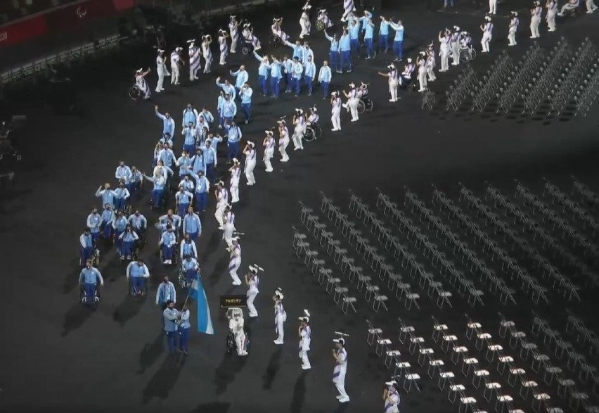 Paraolimpiada 2020. W Tokio rozpoczęły się igrzyska paraolimpijskie. Piękna ceremonia otwarcia i defilada z udziałem Polaków