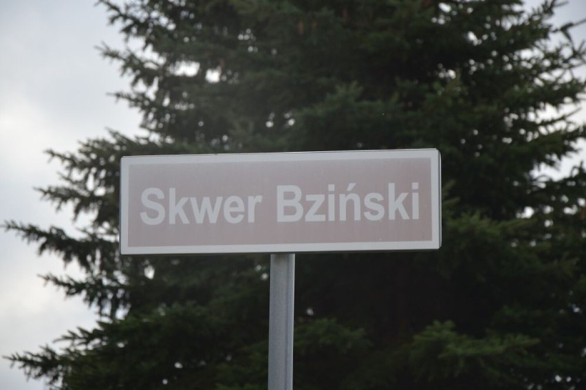 W Skarżysku - Kamiennej rozpoczął się remont Skweru...