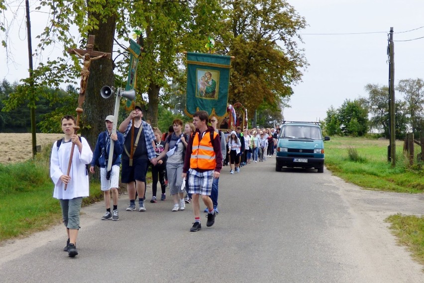 Pielgrzymka parafii św. Anny z Wejherowa do Swarzewa