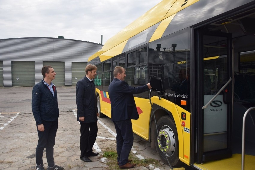 Autobusy elektryczne zasilą tabor MPK we Włocławku. Trwają jazdy testowe [zdjęcia]