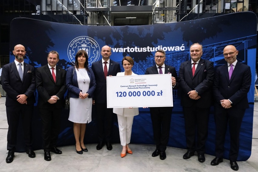Całość inwestycji wyniesie 220 mln złotych, z czego 100 mln...
