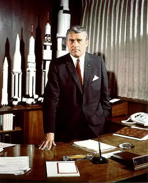 Najpierw nazista, a potem pierwszy dyrektor NASA, prekursor podboju kosmosu