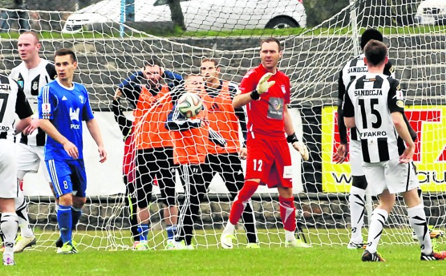 Bramkarz Łukasz Radliński ustalił już warunki nowej umowy i zostanie w Sandecji Nowy Sącz