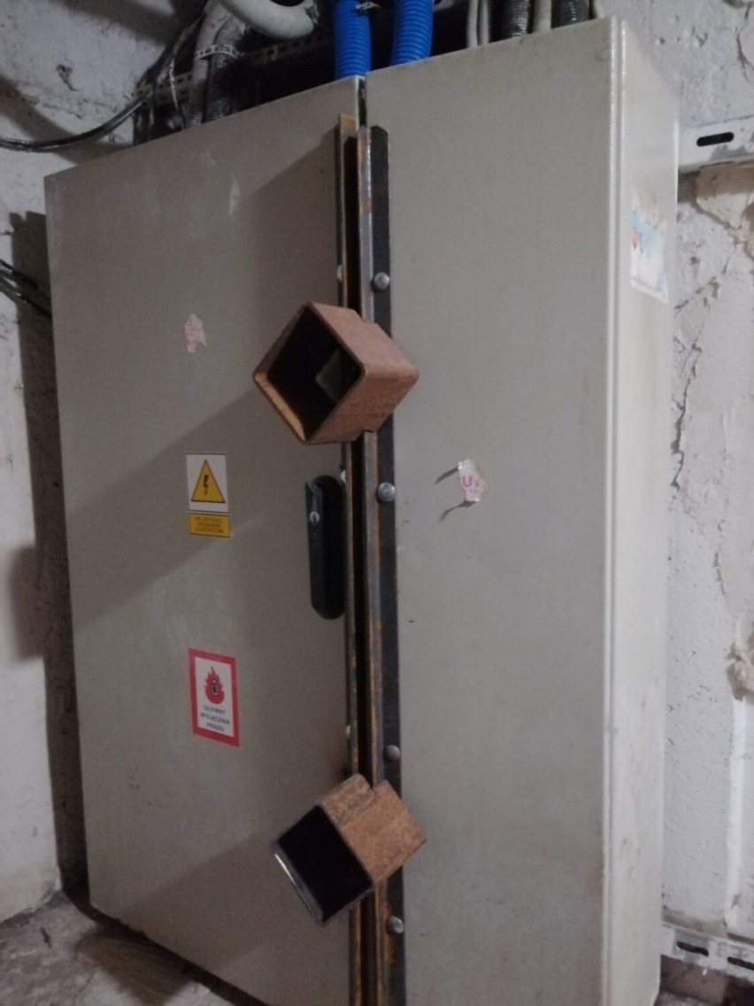 Nasilają się kradzieże kabli elektrycznych w zasobach lubińskich spółdzielni mieszkaniowych