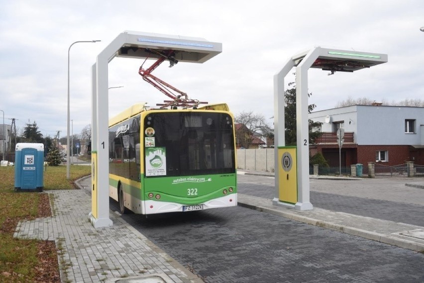 Obecnie zielonogórskie MZK dysponuje 43 autobusami...