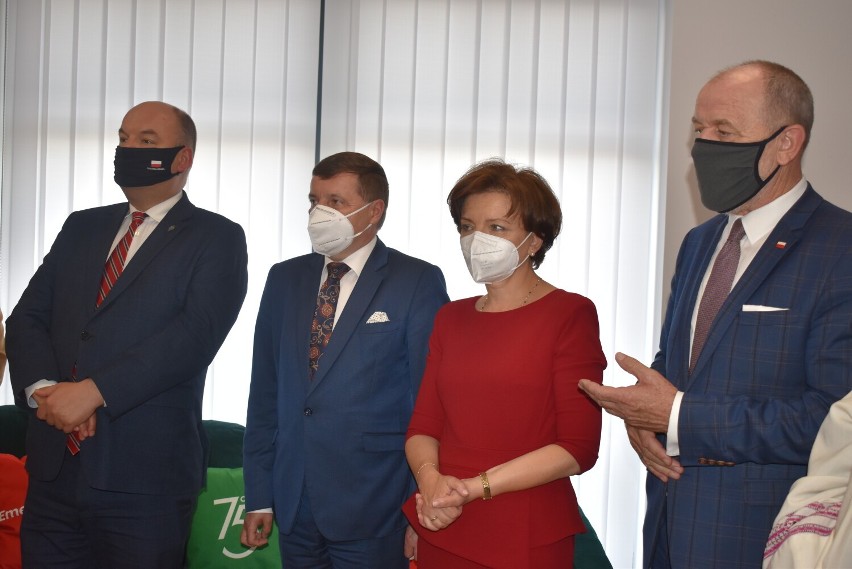 Posłowie Prawa i Sprawiedliwości otworzyli biuro w Pleszewie