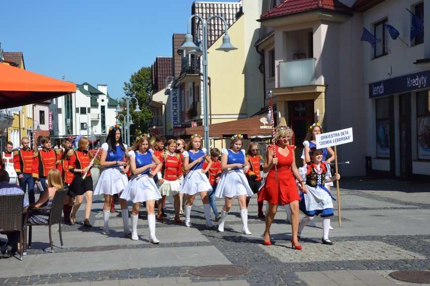 Wspólne świętowanie trzecich urodzin fundacji zbierającej na budowę hospicjum stacjonarnego