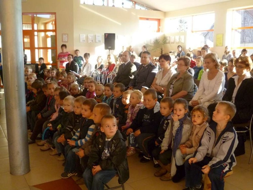 Stróżewo - Dwanaścioro dzieci oficjalnie uczniami [FOTO]