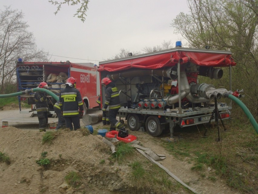 Ćwiczenia strażaków z Zawiercia w Chorwacji