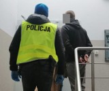Uderzył kolegę maczetą w głowę! 40-latek z gminy Koluszki może trafić do więzienia na 5 lat
