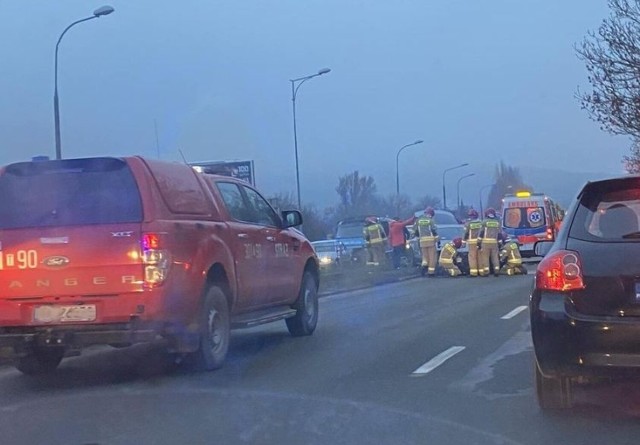 Zdjęcie z miejsca wypadku w Kielcach.