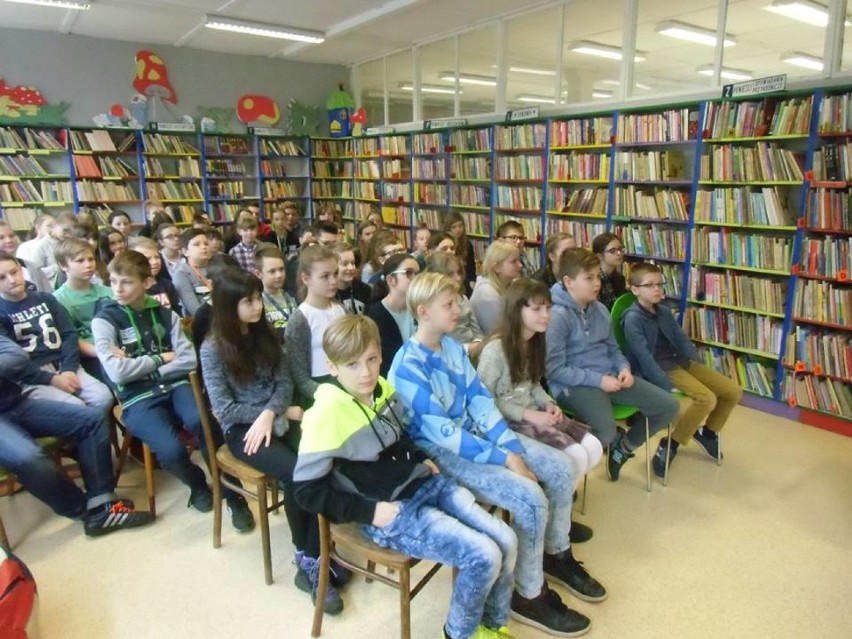 Syców: Spotkanie z Marcinem Pałaszem w bibliotece