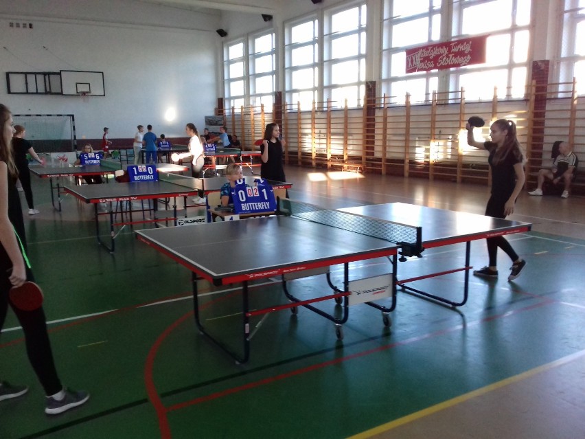 Turniej tenisa stołowego w Czerninie