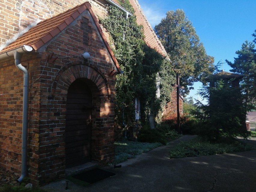 To jeden z najstarszych kościołów Ziemi Głogowskiej....