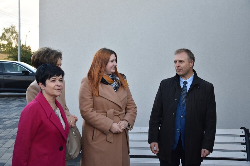 Marlena Maląg w Wąpielsku koło Rypina. Minister rodziny i polityki społecznej spotkała się z mieszkańcami [zdjęcia, 03.10.2022]