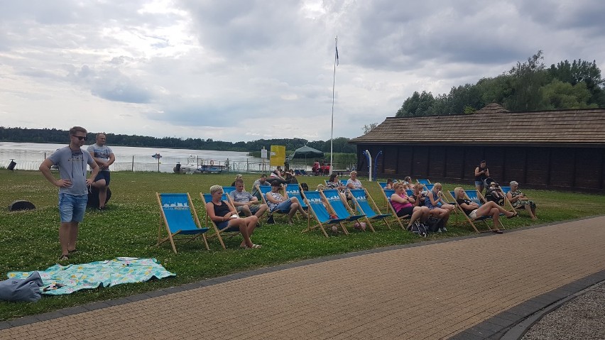 Warsztaty cyrkowe w pniewskich Łazienkach [ZDJĘCIA]