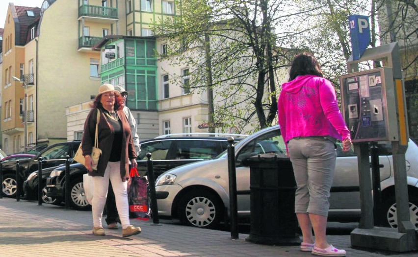 Parkingi w Sopocie płatne także w sobotę. O prawa kierowców zamierzają walczyć radni PiS