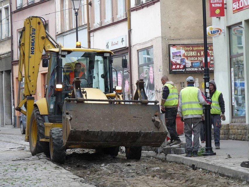 Grudziądz. Remont torowiska na ul. Klasztornej (ZDJĘCIA)