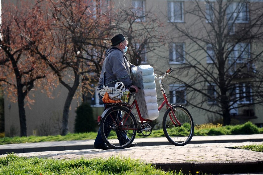 Targowica w Jaśle. W piątek, 23 kwietnia, towaru nie...