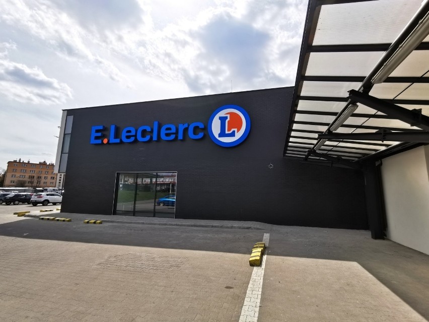 Dobiega końca rozbudowa supermarketu E.Leclerc przy ul....