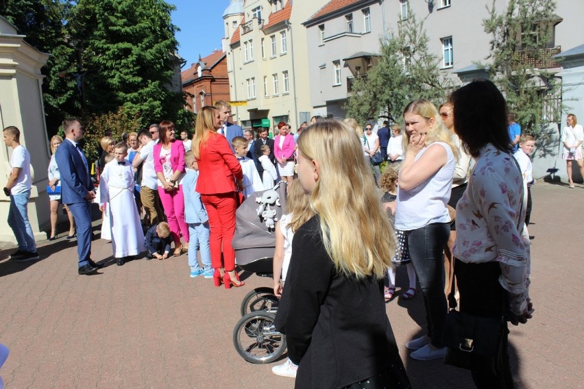 Pierwsza Komunia Święta w kościele pw. NMP Wniebowziętej w Zbąszyniu. Niedziela 20 maja 2018