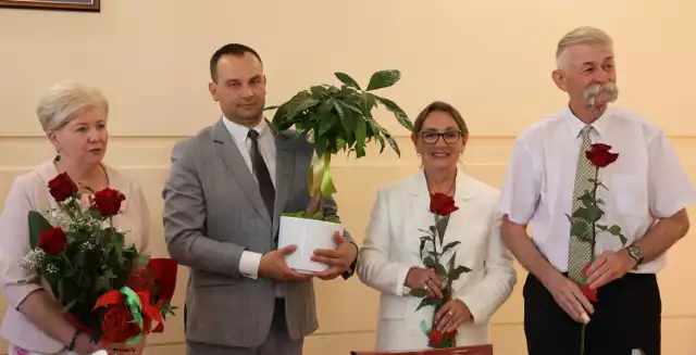 Nowy Zarząd Powiatu Poddębickiego: (od lewej) Małgorzata Komajda, Sebastian Romanowski, Beata Przybylska, Zdzisław Cyganiak