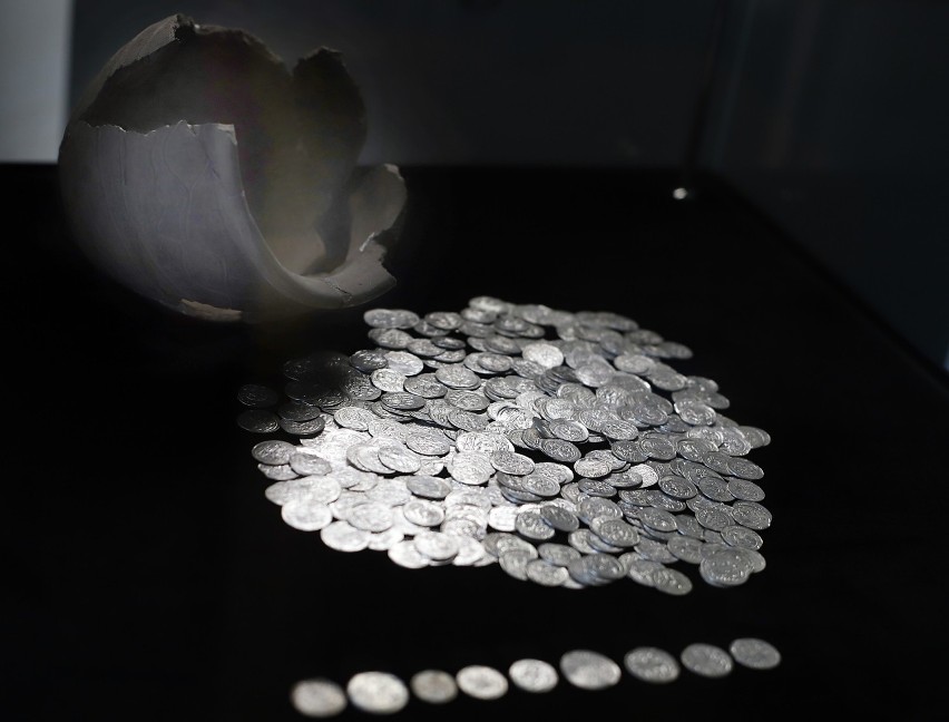 Unikatowy skarb 1.800 monet znajduje się w depozycie Muzeum...