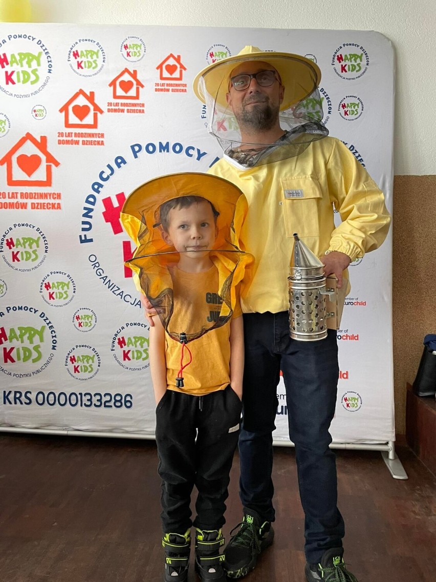 Bal karnawałowy 2023 Fundacji Happy Kids w sali OSP w Łasku