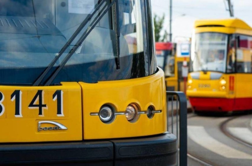 Zmiany w komunikacji, Wielkanoc 2019. Nowy rozkład jazdy na Święta w Warszawie. Zmiany tras autobusów, zawieszenie kursowania wielu linii