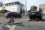 Rondo Jagiellonów: po wypadku policjant  w szpitalu 