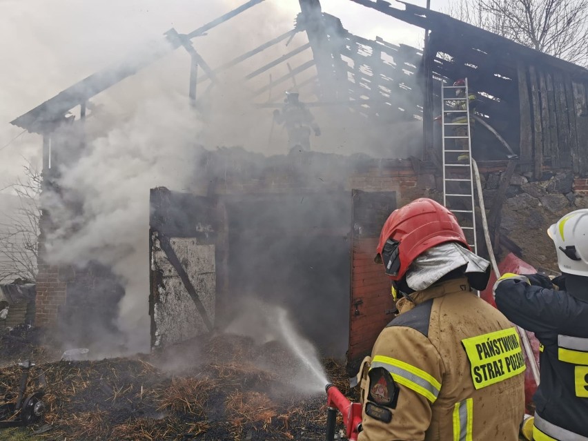 Pożar w Wygiełzowie w gminie Zapolice ZDJĘCIA