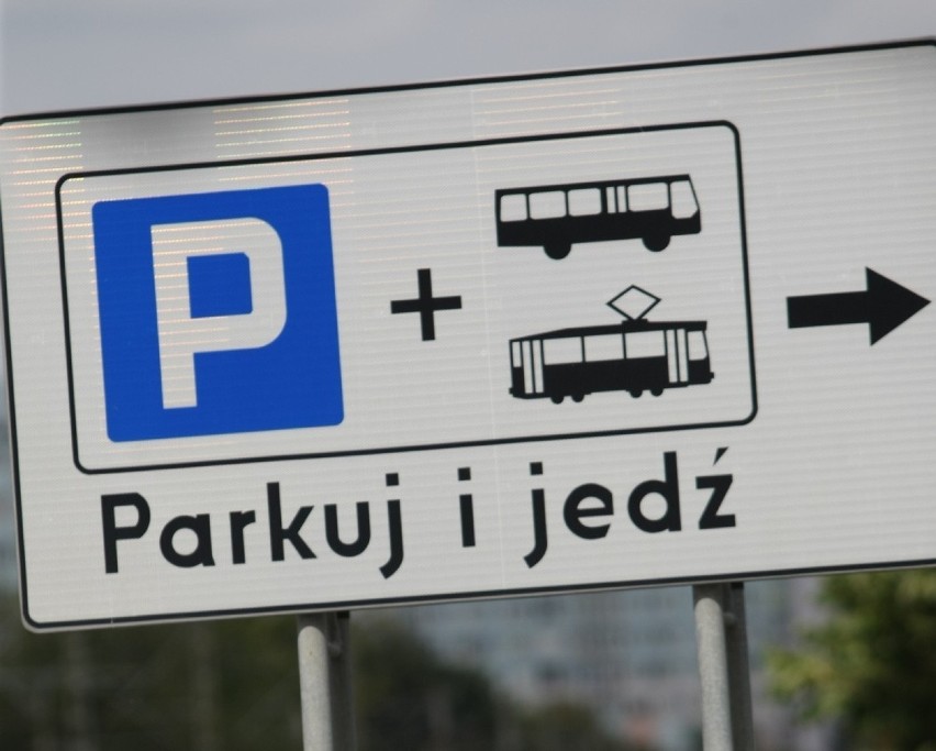 We Wrocławiu znajdują się obecnie 23 parkingi Park & Ride....