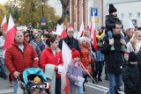 Biało-czerwony pochód przeszedł przez Gniezno. Marsz Niepodległości w Pierwszej Stolicy 