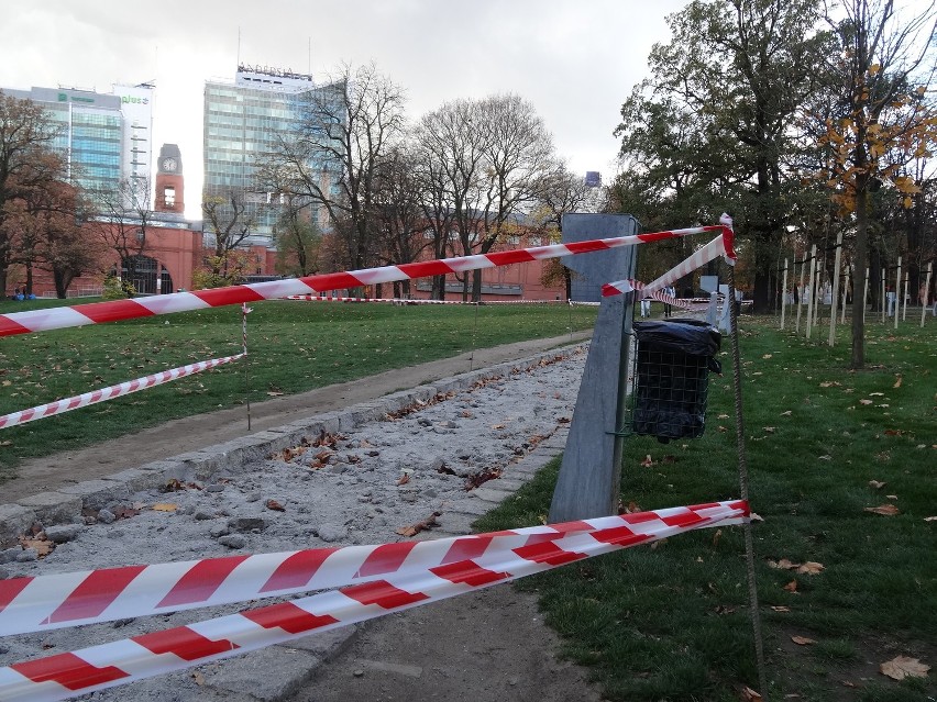 Stary Browar w Poznaniu: Trwają prace w parku
