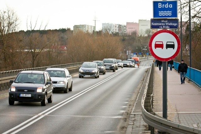 Dwa nowe mosty - drogowy i tramwajowy - nad Brdą to jedno, ale brak wpięcia ścieżek rowerowych z mostu i brak drogi na Fordońskiej to już błąd. Drogowcy odwlekają budowę drogi dla rowerów „na przyszłość”.