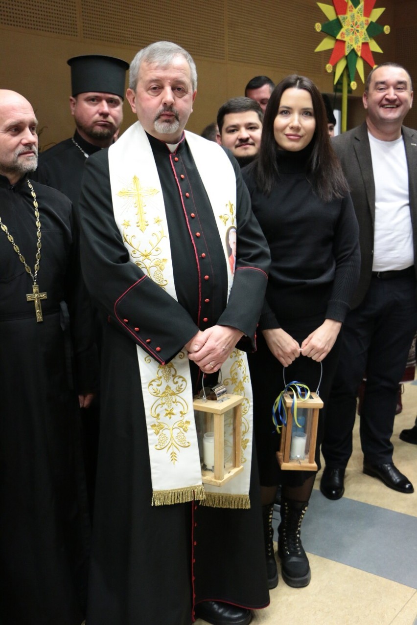 Betlejemskie Światełko Pokoju dotarło na Ukrainę [ZDJĘCIA]