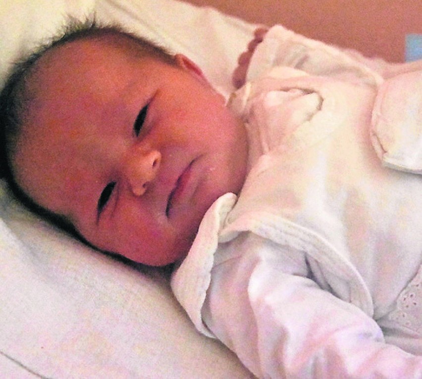 Urodziła się 26 października o godz. 2.43. Ważyła 3630 g i...