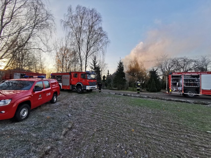 Pożar domu w Dziadkowicach w gminie Szadek