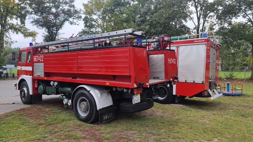 Po 40 latach służby strażacki - ciężki Jelcz 315 GCBA trafia na sprzedaż! Czy zainteresują się nim kolekcjonerzy starych pojazdów?