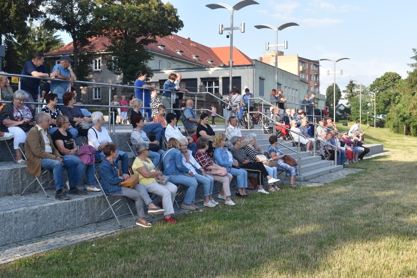 Ruszyły kameralne koncerty na promenadzie w Parku...