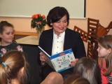 Beata Dudzińska, wiceprezydent Piły, czytała dzieciom