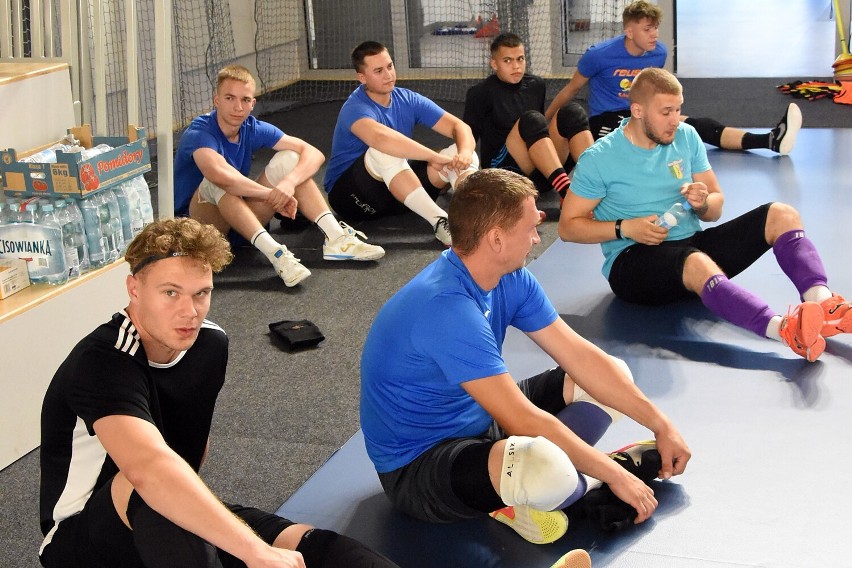 Uczestnicy campu bramkarskiego w futsalu doskonalili w Pile swoje umiejętności. Zobaczcie zdjęcia