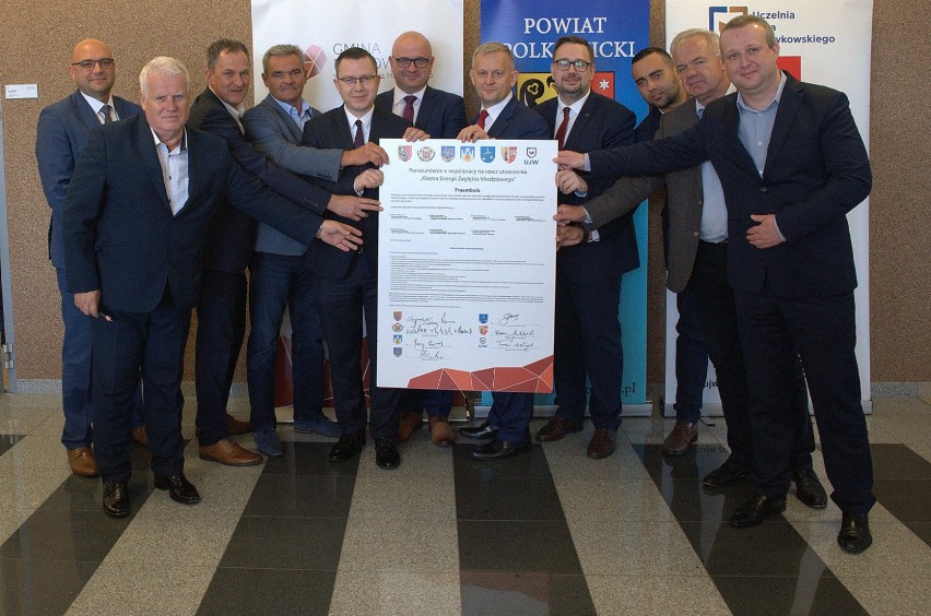 W Polkowicach powstanie Klaster Energii Zagłębia Miedziowego. Farmy fotowoltaiczne wyprodukują prąd dla urzędów, firm i prywatnych domów