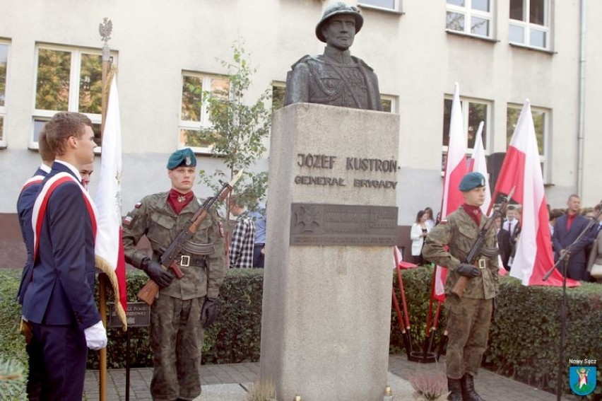 Uczcili 80. rocznicę śmierci generała Józefa Kustronia